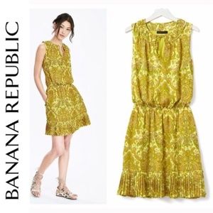 Banana Republic Yellow Pink and Green Paisley  XS